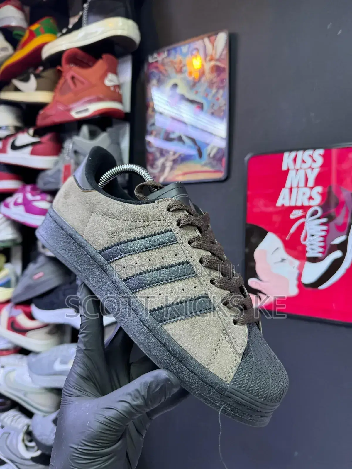 Adidas Originals Superstar.