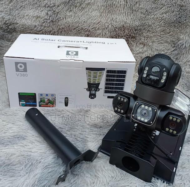 V380 Hd 4g Solar Camera Triple Lens PTZ - main view