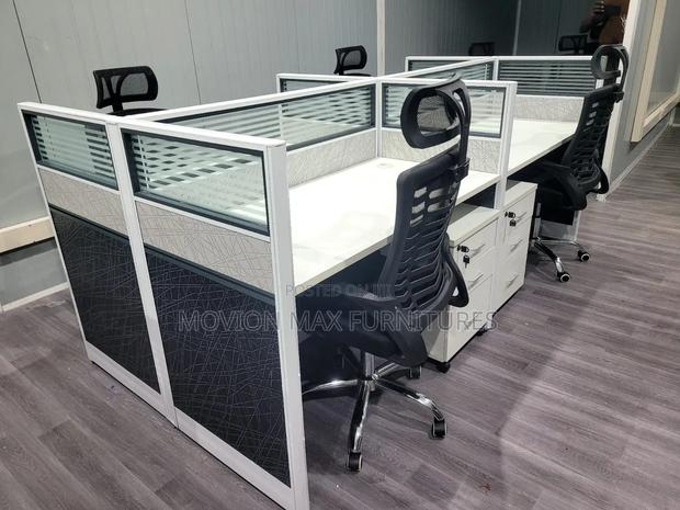 4way Black White Workstation - main view