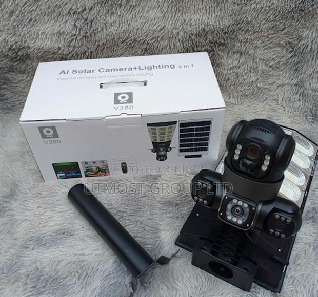 V380 Solar 4g Camera With Motion Floodligh - main view