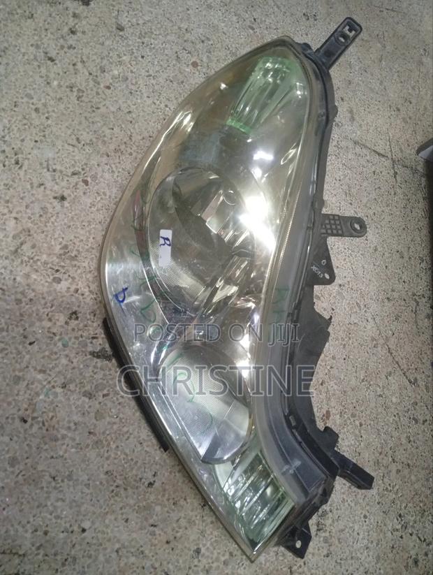 Nissan Wingroad RHS Headlight