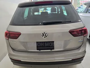 Volkswagen Tiguan 2019 Silver