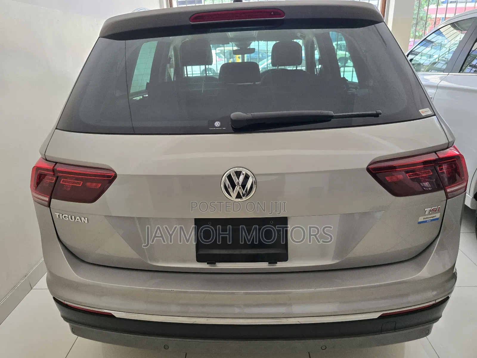 Volkswagen Tiguan 2019 Silver