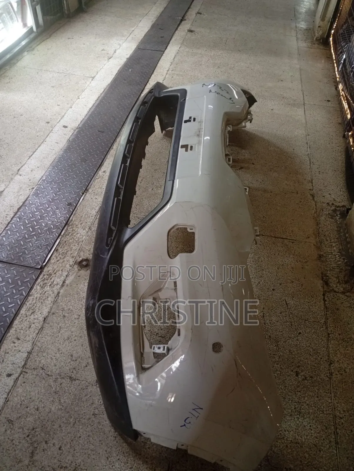 Nissan Xtrail Front Bumper One Masikio Repaired