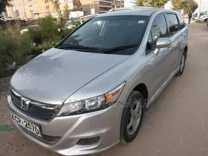 Honda Stream 2010 Silver