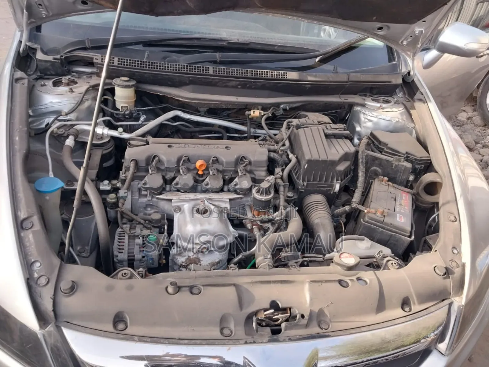 Honda Stream 2010 Silver