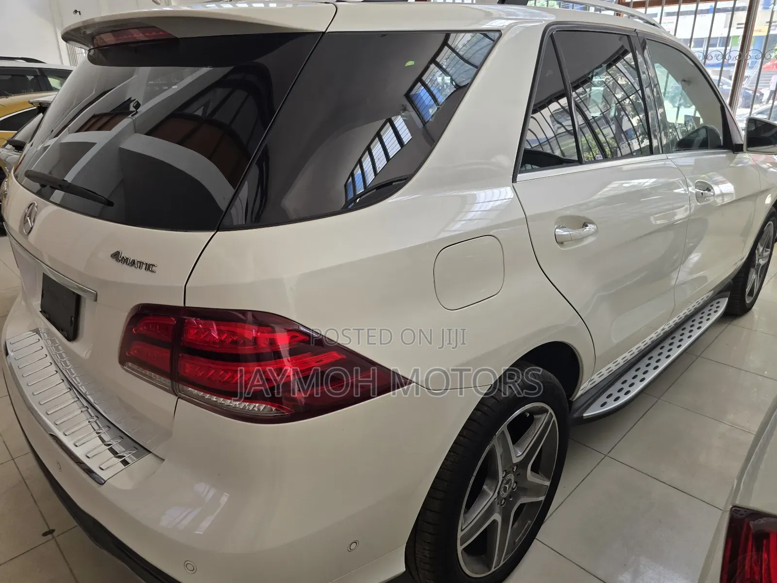 Mercedes-Benz GLE-Class 2019 White