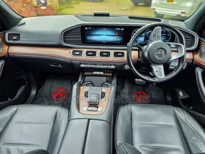 Mercedes-Benz GLE-Class 2019 Black