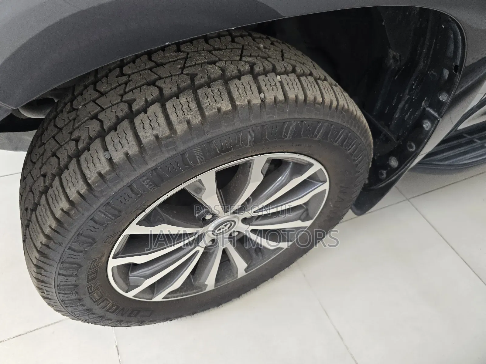 Toyota Land Cruiser Prado 2019 Gray