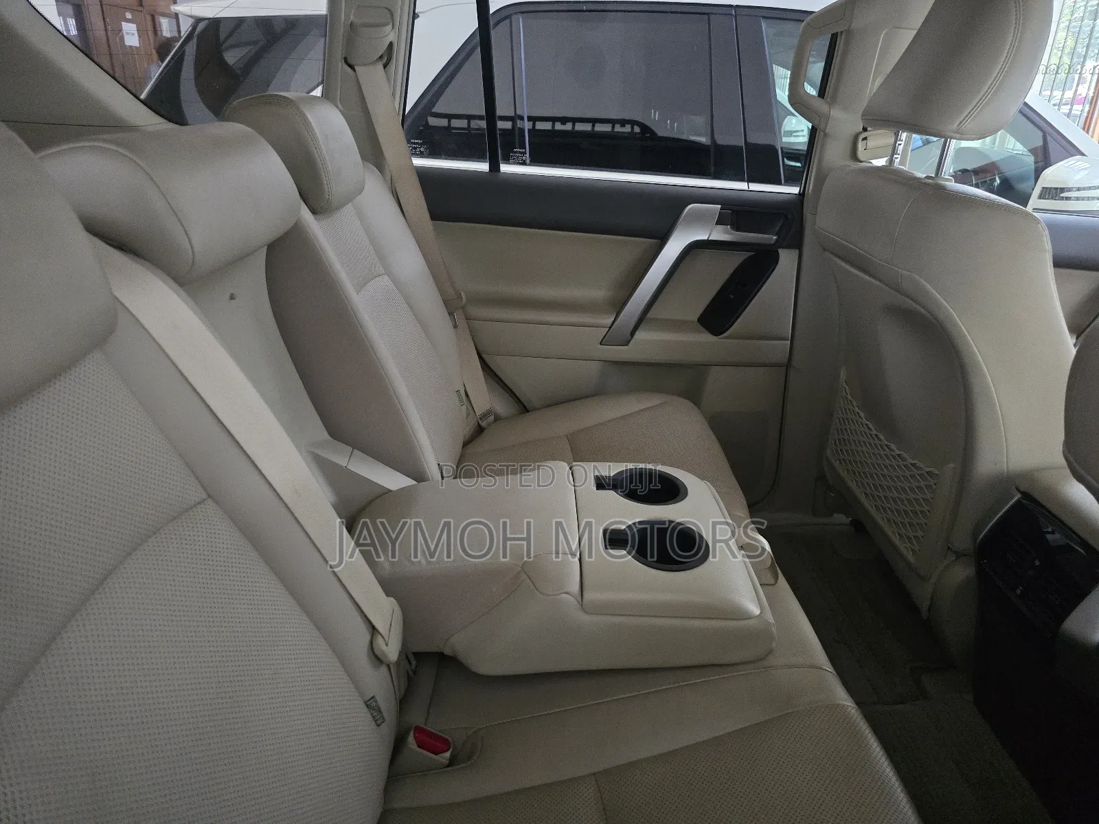 Toyota Land Cruiser Prado 2019 Gray