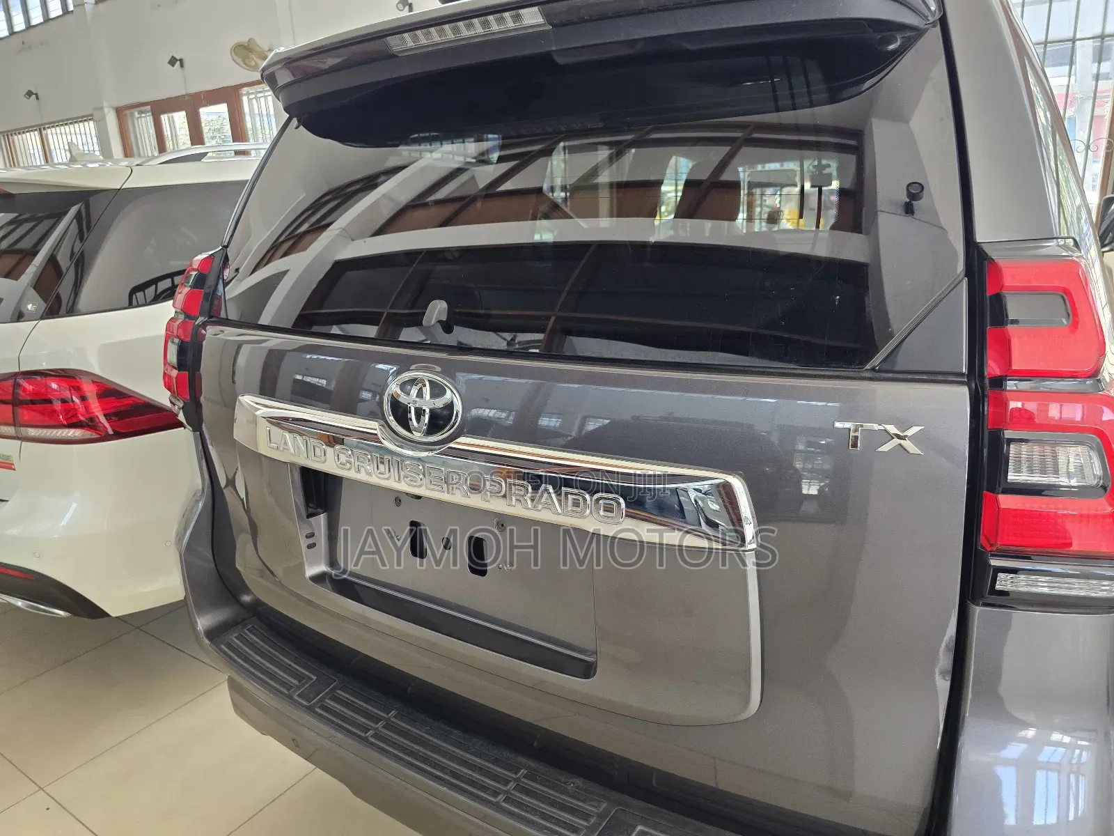 Toyota Land Cruiser Prado 2019 Gray