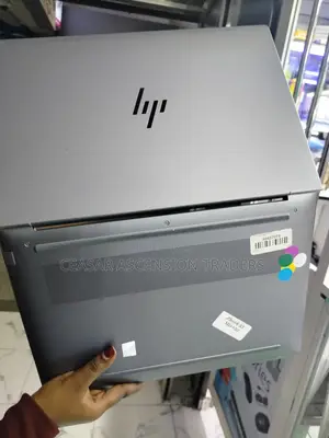 Laptop HP ZBook Power G9 i7 32GB Intel Core Ultra 7 SSD 512GB