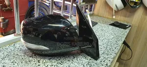 Lexus 570 Side Mirror