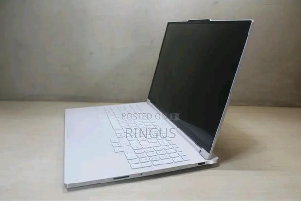 New Laptop Lenovo Legion 7 16GB Intel Core i7 SSD 512GB