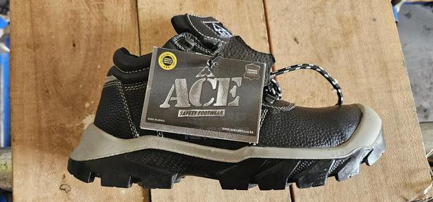 Duma Ace Safety Shoe - main view
