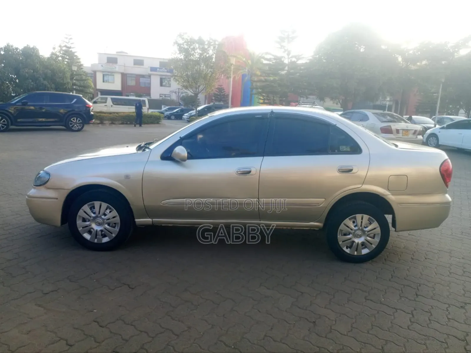 Nissan Bluebird 2005 Gold