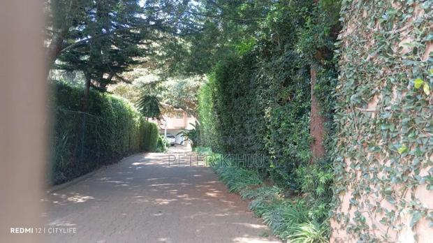 4bdrm Mansion in Kitisuru for rent - thumbnail 11