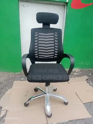 Office Chair With Headrest Place