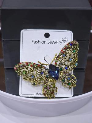 Signature Sparkle Brooch - thumbnail 2