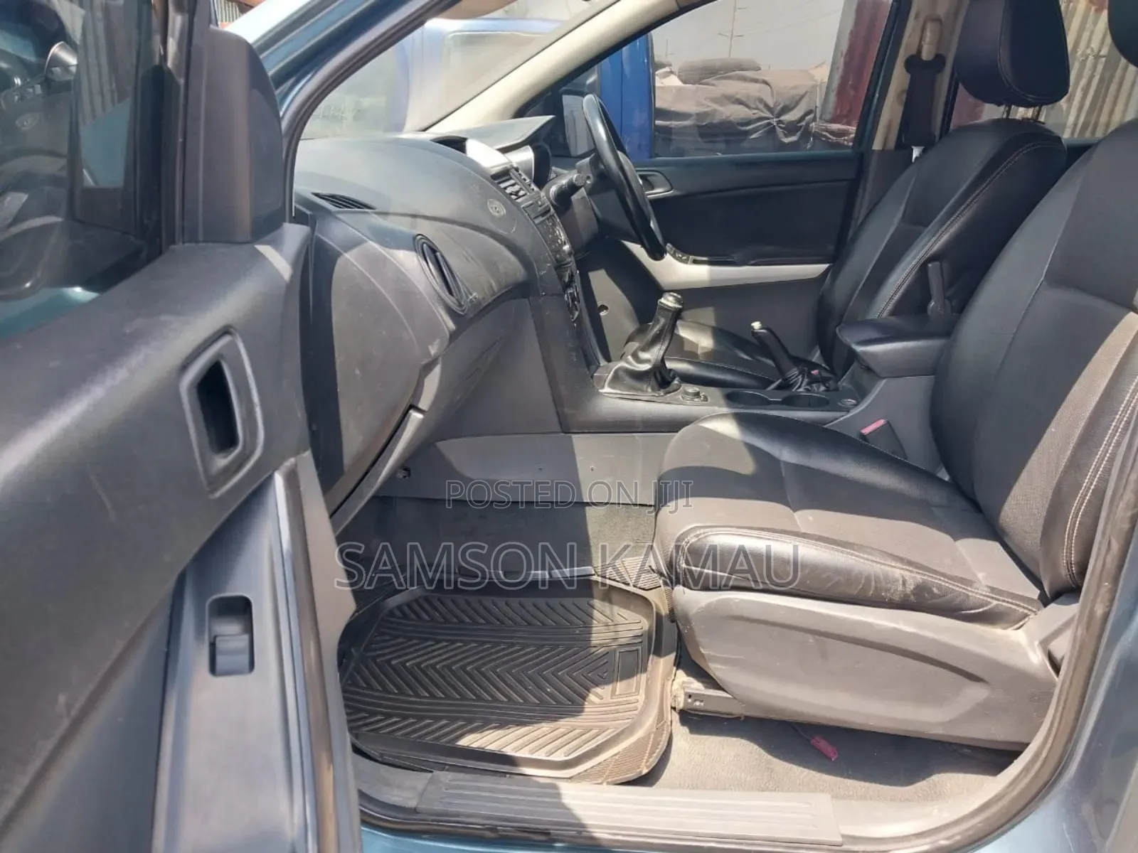 Mazda BT-50 2014 Blue