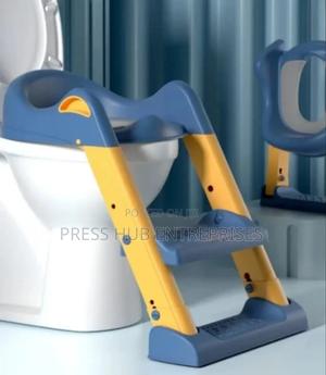 Toddler Potty Training Toilet Seat With a Step Stool Ladder. - thumbnail 2