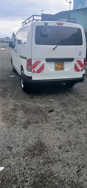 Nissan NV200 2016 White