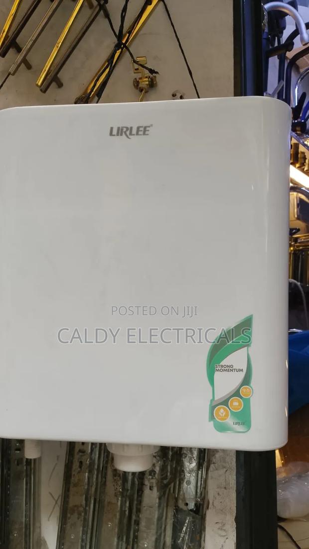 Lirlee Brand Plastic Water Tank Cistern - main view