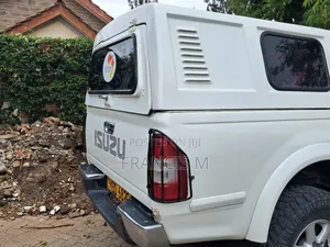 Isuzu D-MAX 2008 White