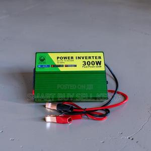 Solar Max 300 Watts Compact Car Power Converter - thumbnail 2