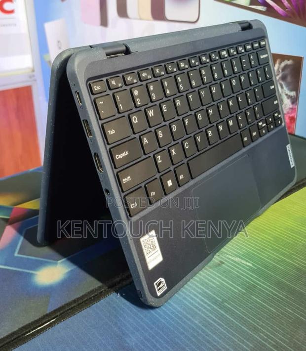 Laptop Lenovo 500e 8GB Intel Pentium SSD 128GB