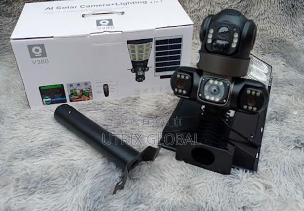 V380 4g Solar Powered Cctv With Floodlight