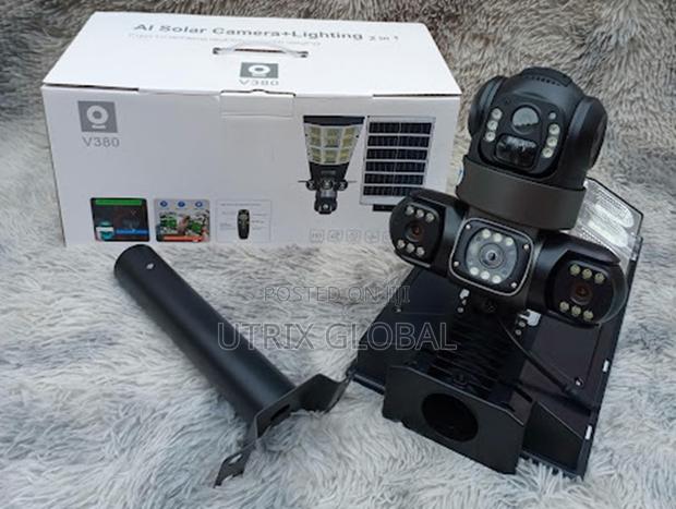 V380 Smart 4g Solar Camera With Flood Light