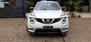 Nissan Juke NISMO RS 4dr Hatchback (1.6L 4cyl Turbo 6M) 2015 White