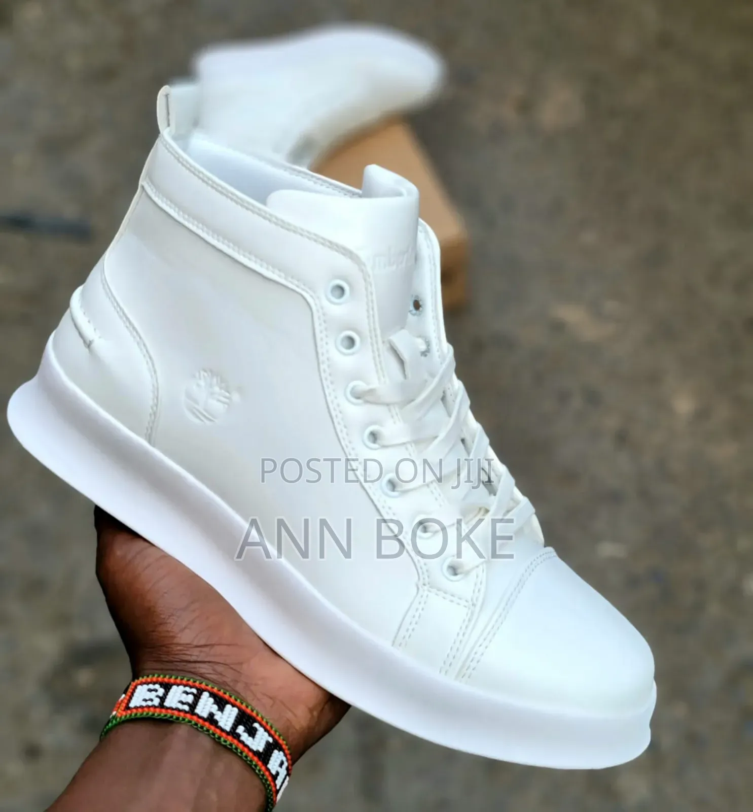 Timberland Boot
Sizes:40-45
 Quality