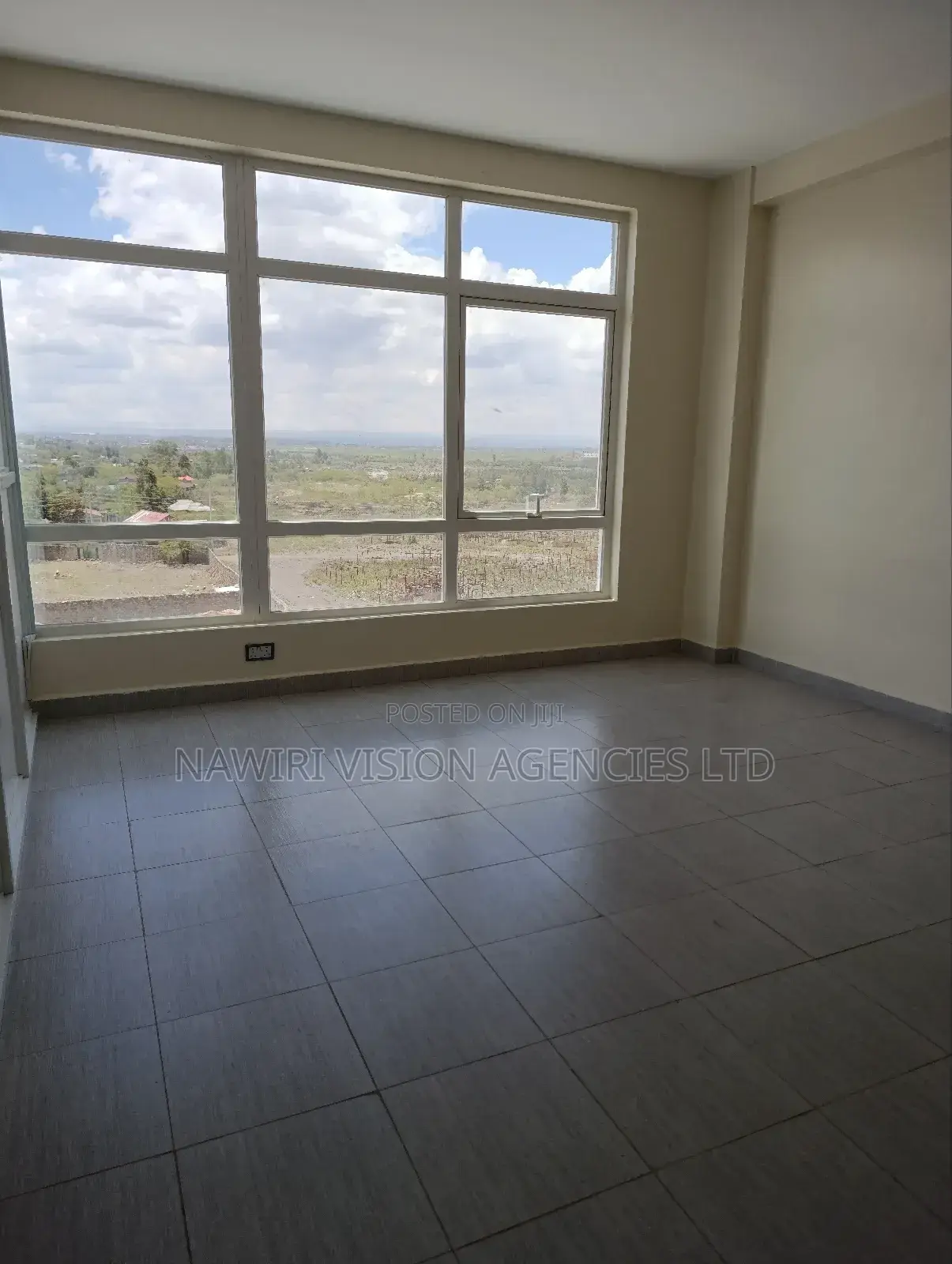 Office Space to Let Along Eastern Bypass.