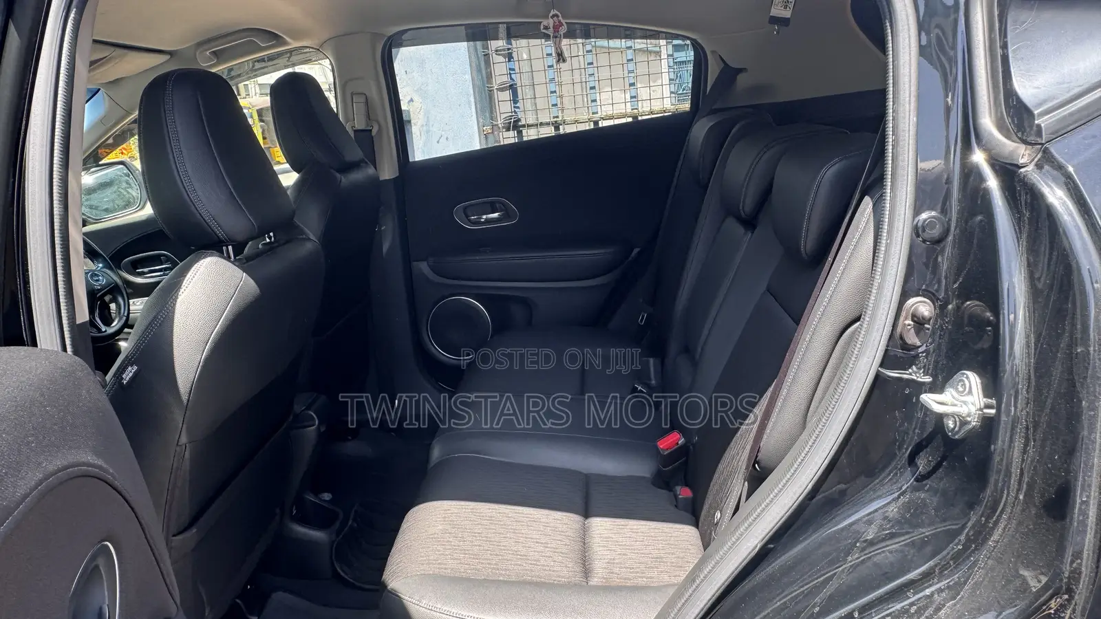 Honda Vezel 1.5 Hybrid 2WD 2019 Black