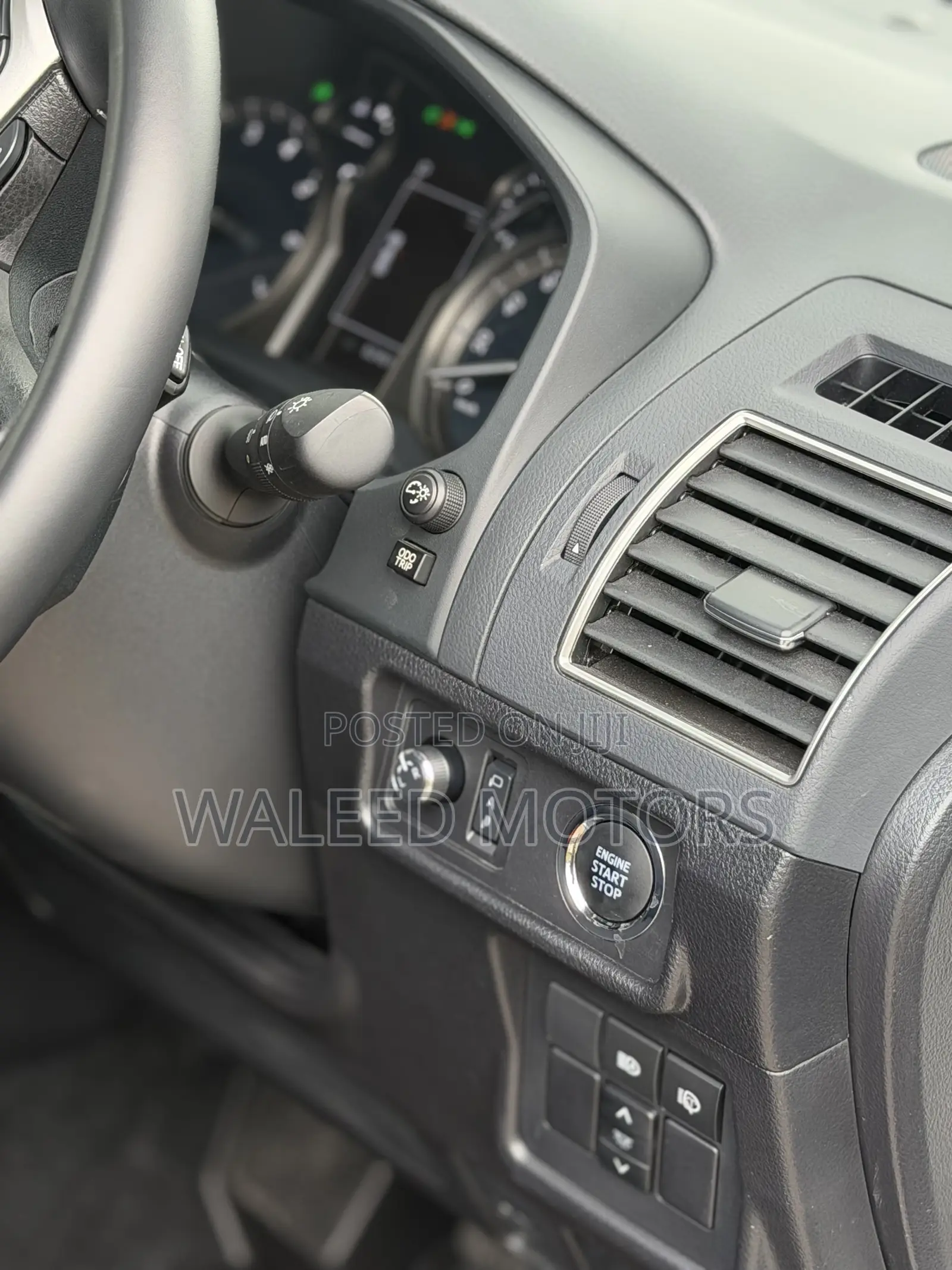 Toyota Land Cruiser Prado 2.7 2022 White