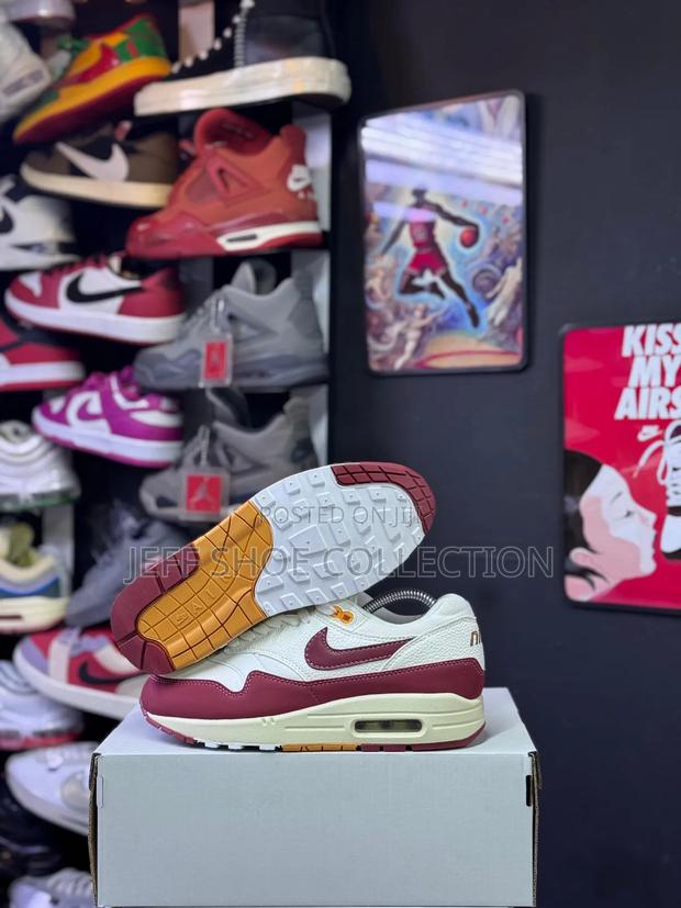 Air Max 1 Lx “Team Red” - thumbnail 3