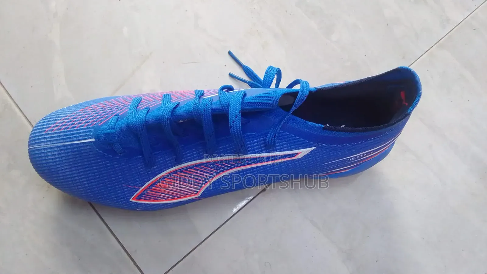 The Puma Ultra 5 Carbon Fg Football Boot Royal 