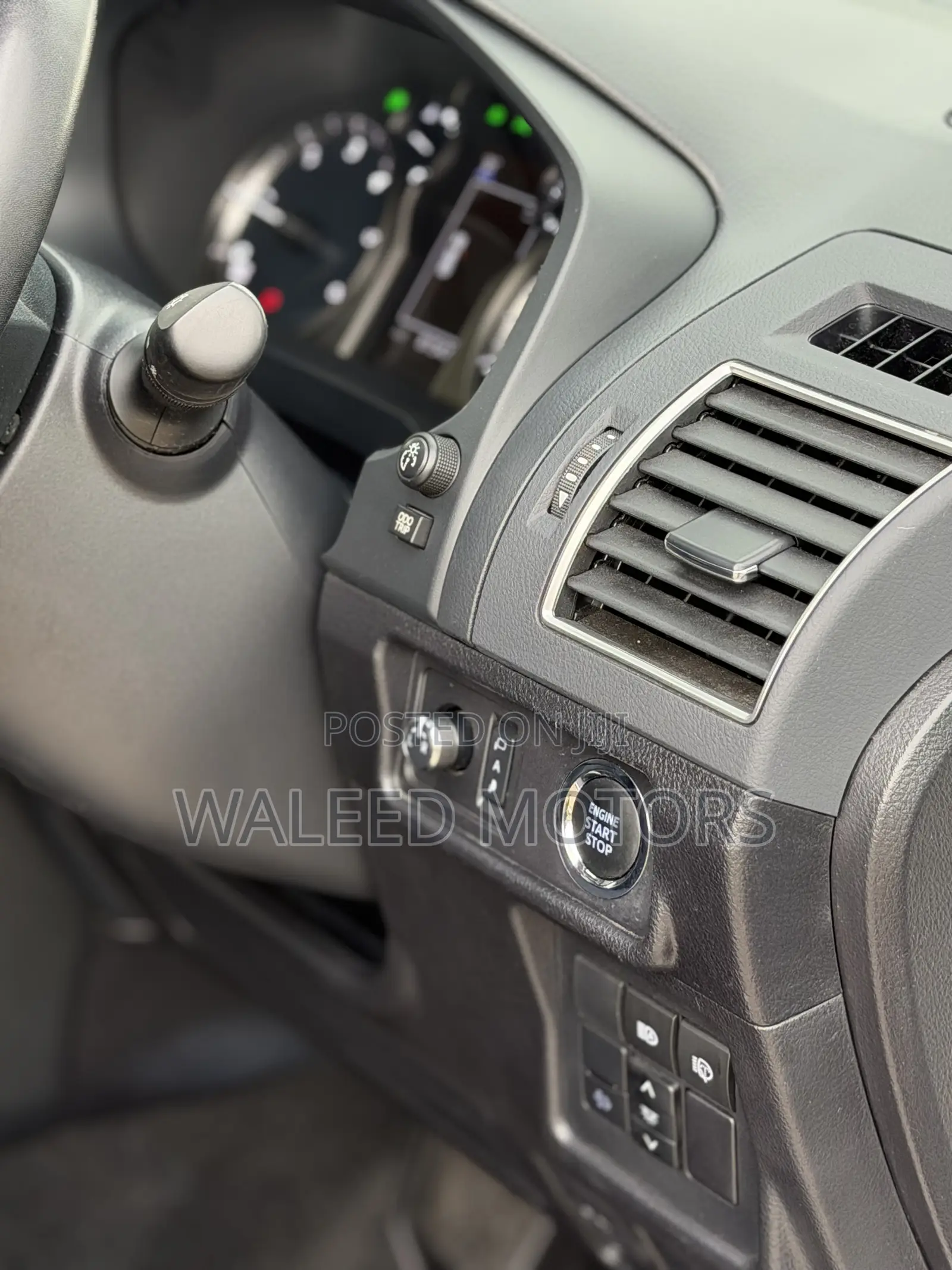Toyota Land Cruiser Prado 2.8 2021 Pearl