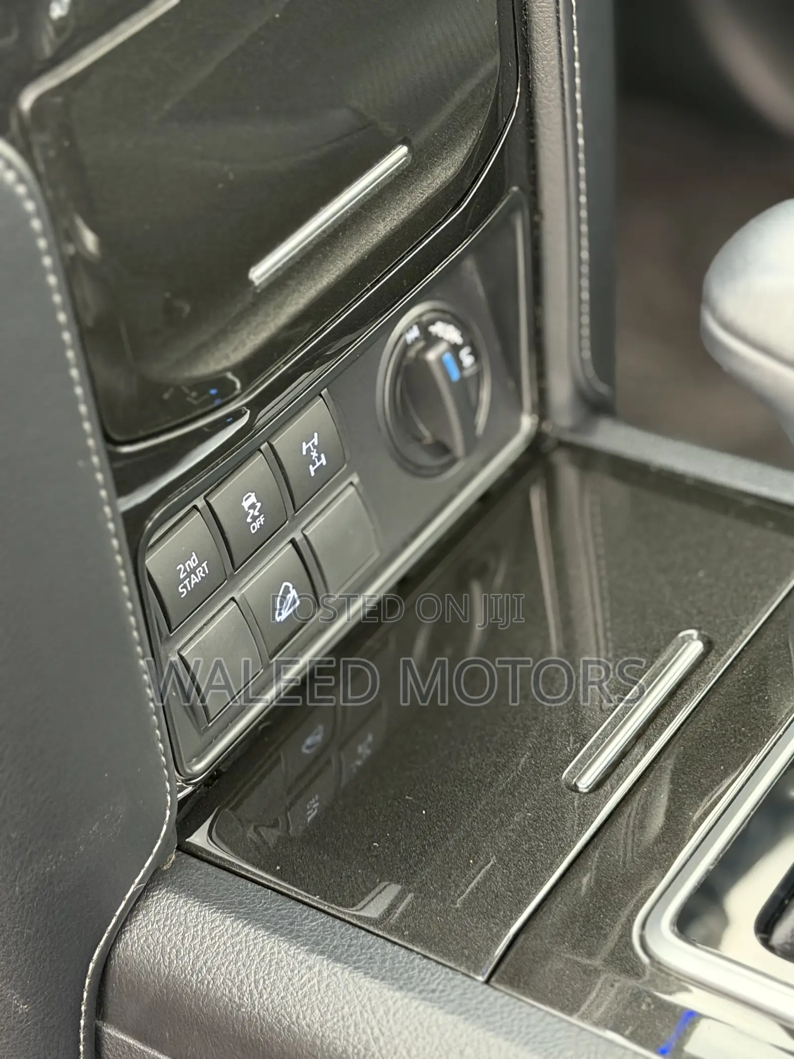 Toyota Land Cruiser Prado 2.8 2021 Pearl