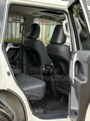 Toyota Land Cruiser Prado 2.8 2021 Pearl