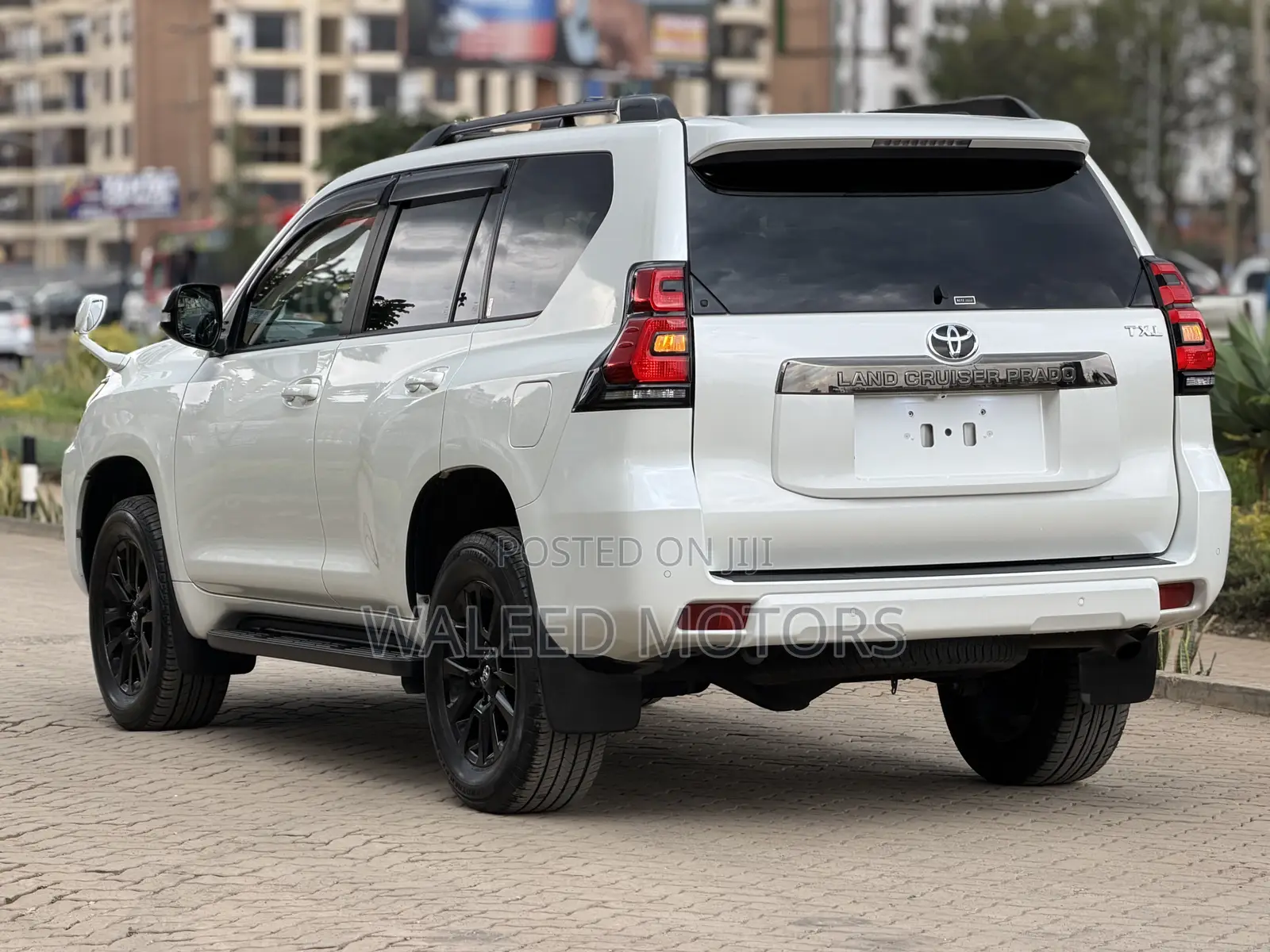 Toyota Land Cruiser Prado 2.8 2021 Pearl