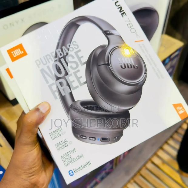 JBL Tune 780nc Wireless Noise‐Cancelling Headphones