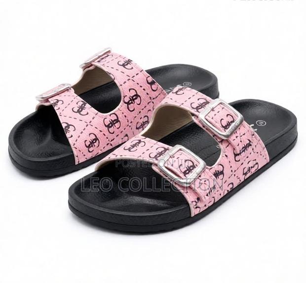 Women Black Double Buckle Flat Sandals, Adjustable Strap Open Slides . - thumbnail 3