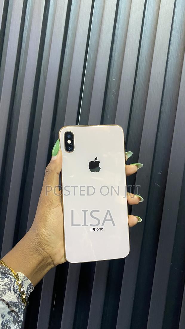 Apple iPhone XS Max 256 GB Gold - main view