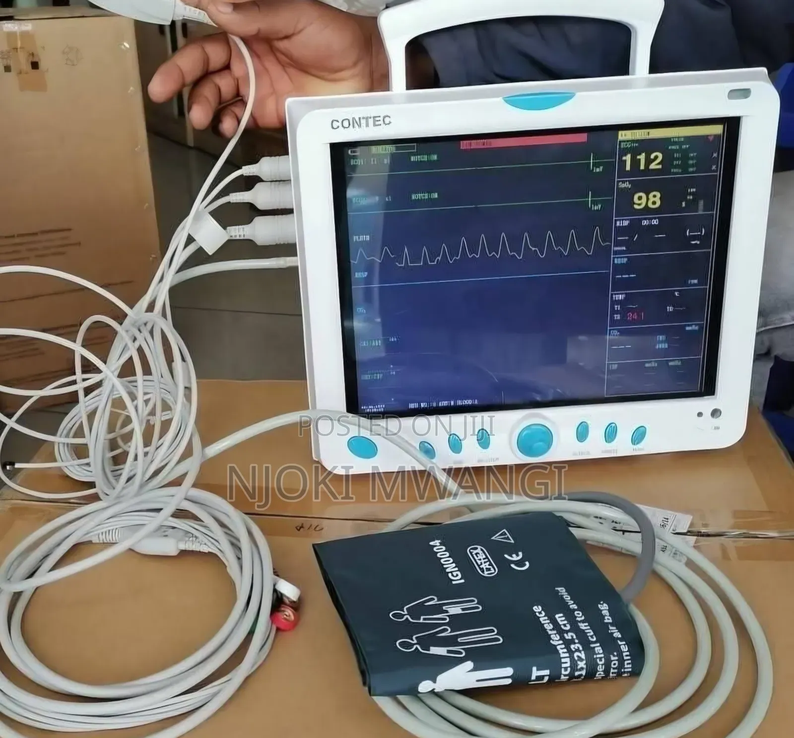 Patient Monitor With Stand (5 Parameters)