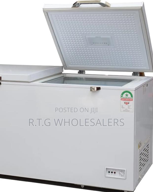  Extra‐Large Capacity Ramtons ~700 L Deep Freezer