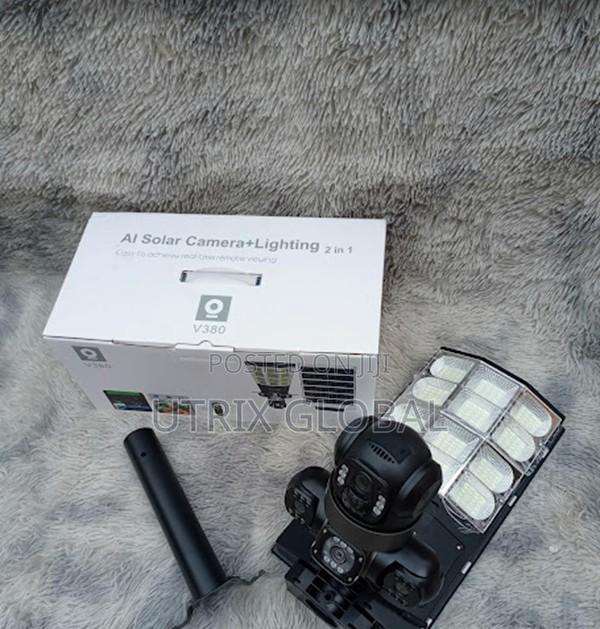 V380 Solar 4g Cctv With Triple Lens And Light