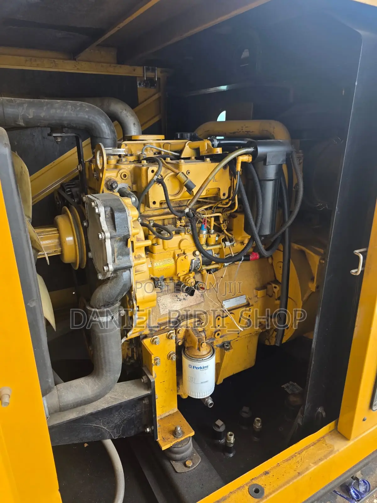 Olympian Ex Uk Super Silent Diesel Generator 100kva 3phase